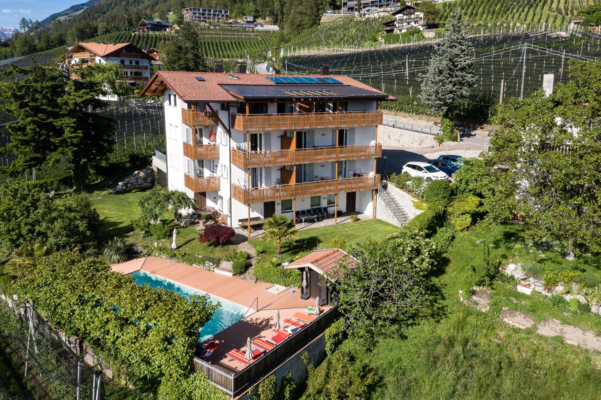 Haus Artus Aparthotel Scena Kültér fotó
